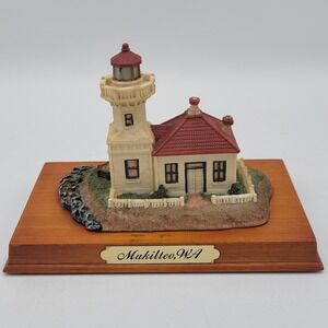 Vintage Mukilteo WA Lighthouse Replica With Wooden Base